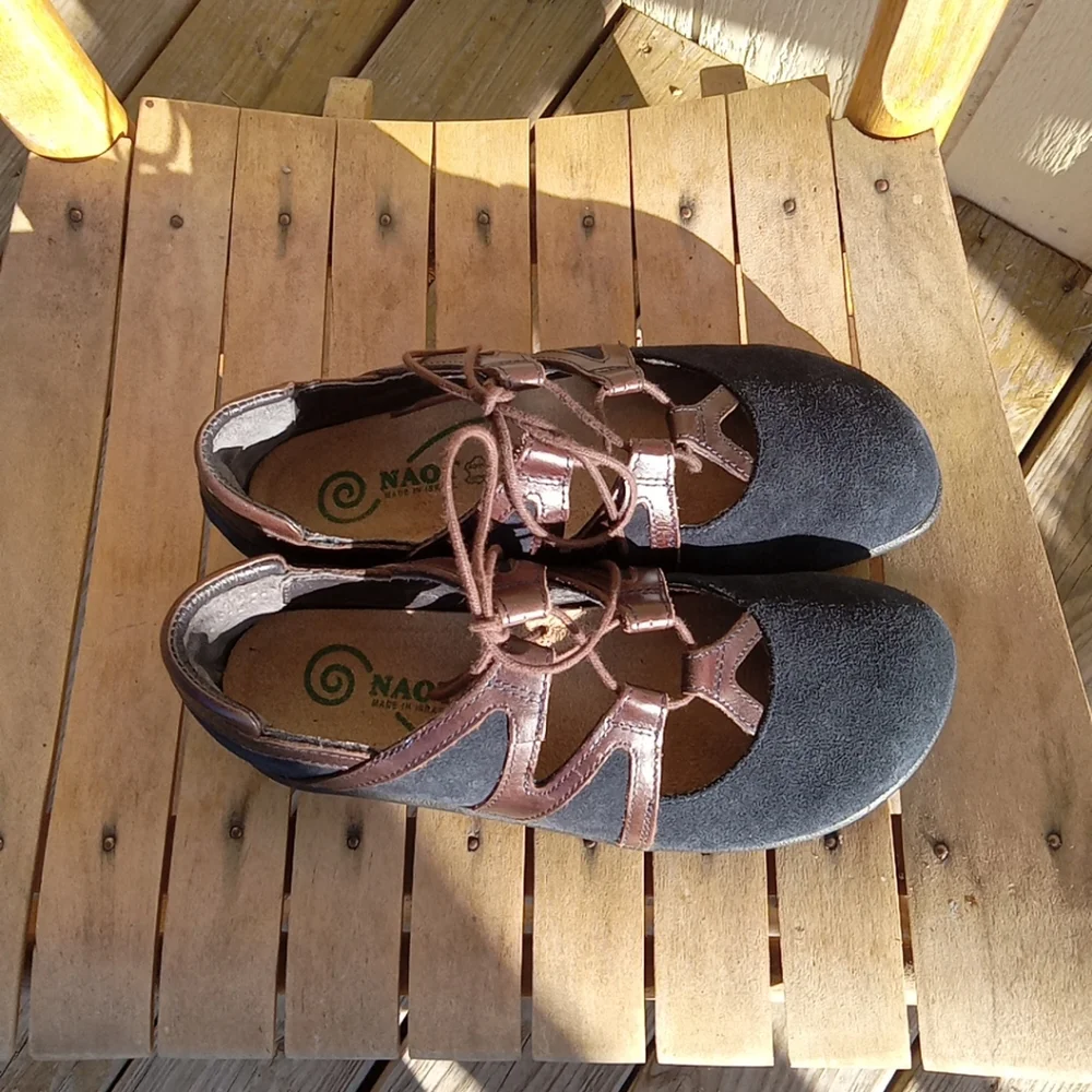 NAOT BLUE SUEDE LEATHER LACE UP MARY JANE SHOES SANDALS SIZE 36 U.S.A 5 - Picture 10 of 16